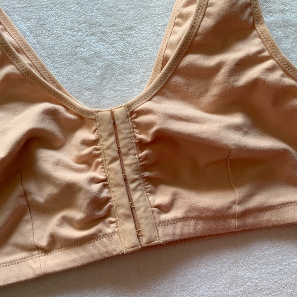 AMOENA Frances Wire-Free Front Closure Bra 2128 - Nude - Picture 6 of 12